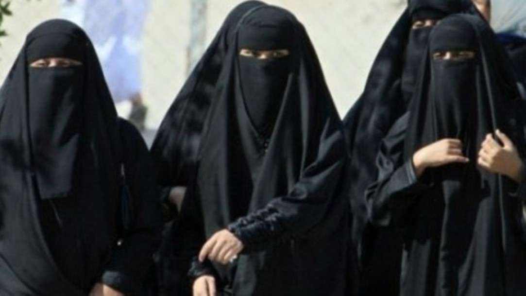 15 سنة سجنا للمغررين بالنساء في السعودية Saudi Arabia