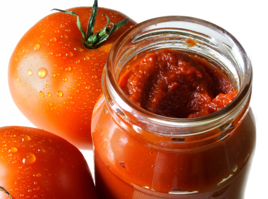 طريقة تحضير صلصة الطماطم بمنزلك بسهولة
