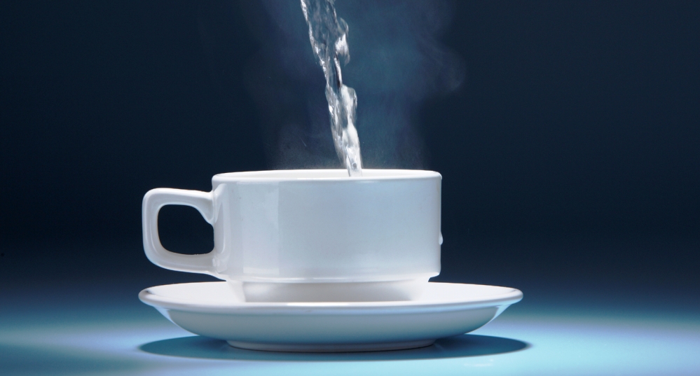 6 فوائد مذهلة لشرب الماء الساخن