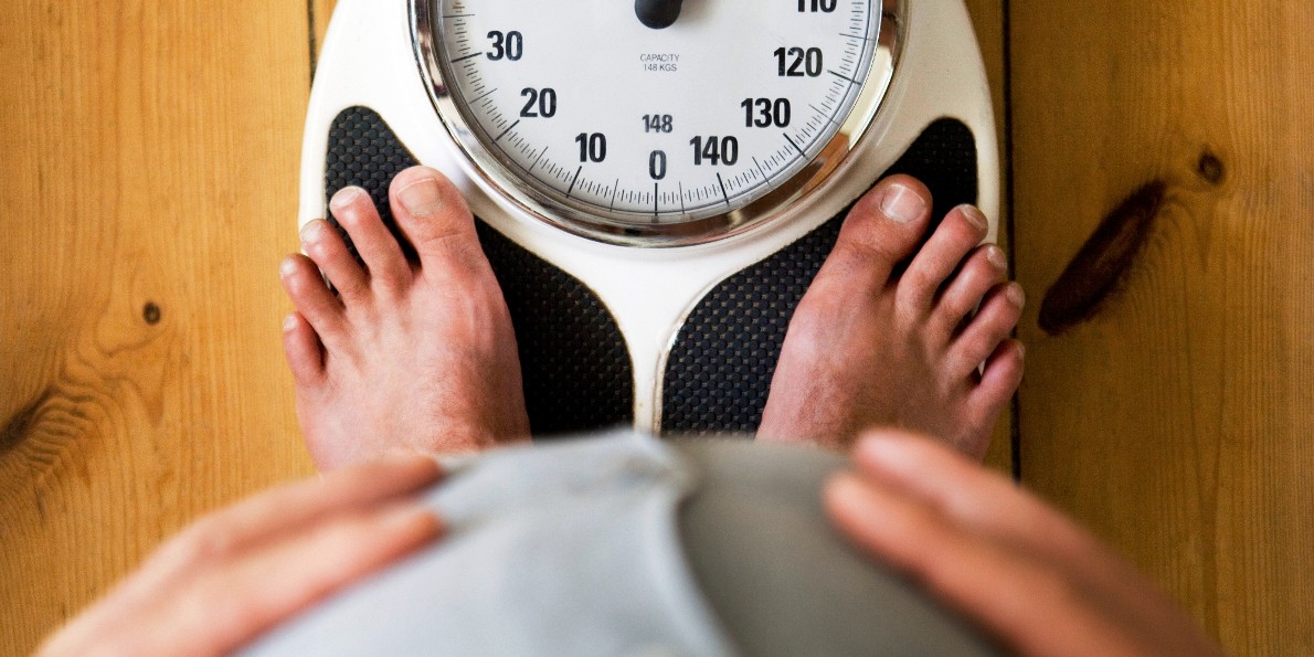 7 عادات ليلية تسبب زيادة الوزن