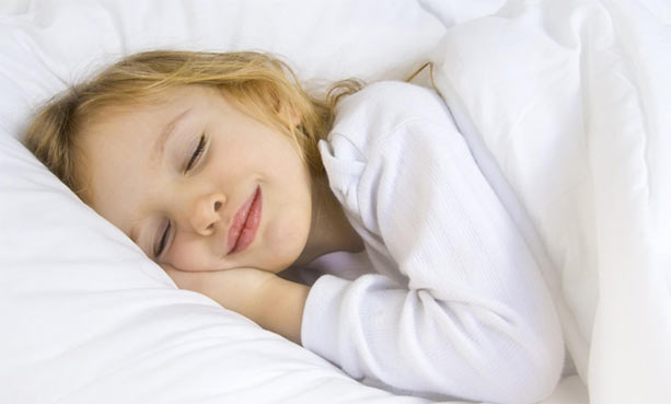 ما مدى خطورة الكلام أثناء النوم ؟